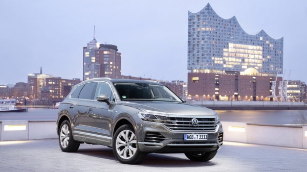 Volkswagen открыл прием заказов на последний из "Туарегов" с дизельным V8